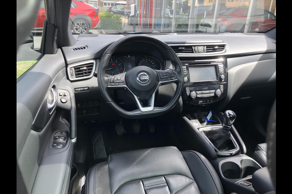 Nissan QASHQAI 1.2 DIG-T Tekna+ | Eerste eigenaar, Trekhaak, Bose, 360 Camera, Leer, Stoelverwarming, LED, Panoramadak, Navigatie