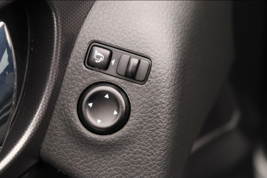 Nissan QASHQAI 1.2 N-Connecta Navigatie Rondomzicht/Camera