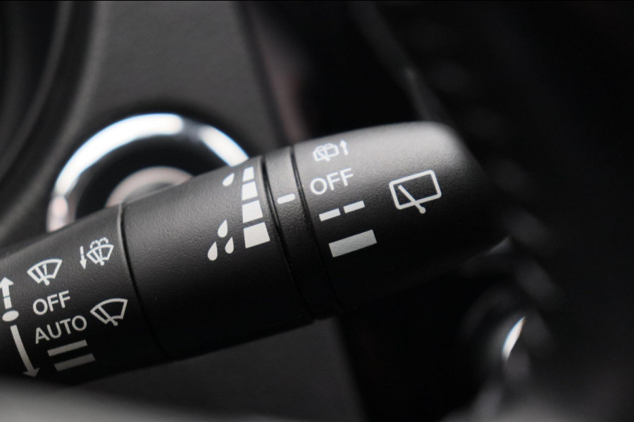 Nissan QASHQAI 1.2 N-Connecta Navigatie Rondomzicht/Camera