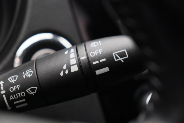 Nissan QASHQAI 1.2 N-Connecta Navigatie Rondomzicht/Camera