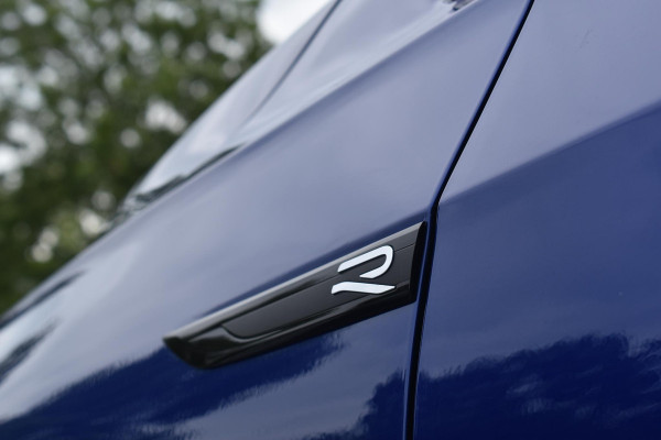 Volkswagen Golf 2.0 TSI R 4Motion Lane ACC H/K Camera