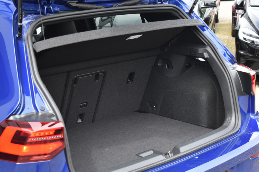 Volkswagen Golf 2.0 TSI R 4Motion Lane ACC H/K Camera