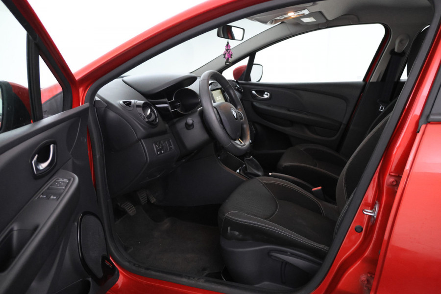 Renault Clio 0.9 TCe Zen Airco, Cruise, Bluetooth, Navigatie