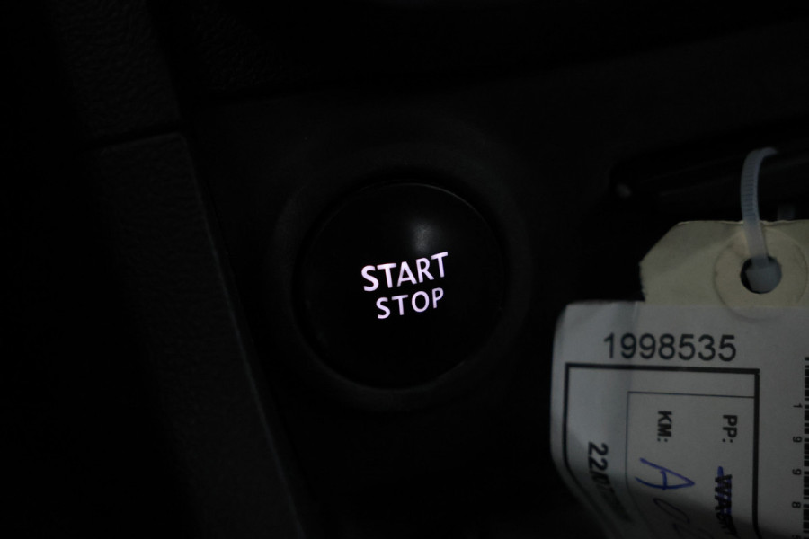 Renault Clio 0.9 TCe Zen Airco, Cruise, Bluetooth, Navigatie