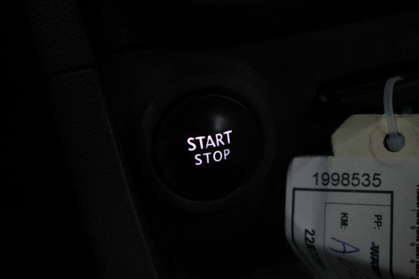 Renault Clio 0.9 TCe Zen Airco, Cruise, Bluetooth, Navigatie