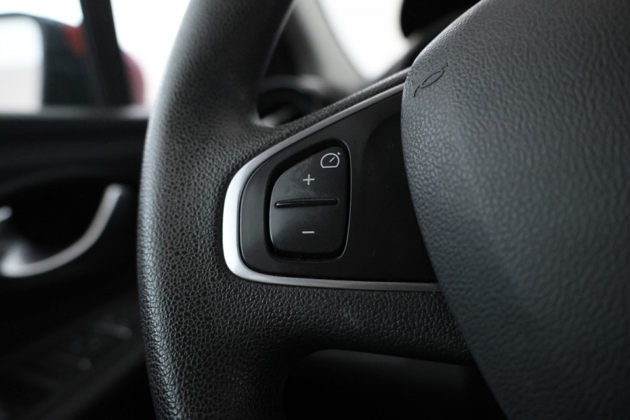 Renault Clio 0.9 TCe Zen Airco, Cruise, Bluetooth, Navigatie