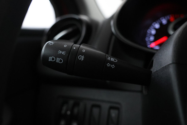 Renault Clio 0.9 TCe Zen Airco, Cruise, Bluetooth, Navigatie