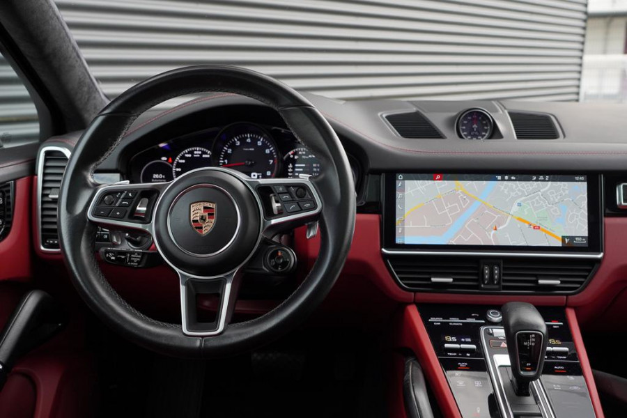 Porsche Cayenne Coupé 3.0 / Pano / 18-Voudig / NL Auto / Incl BTW / 22'' / Sportuitlaat