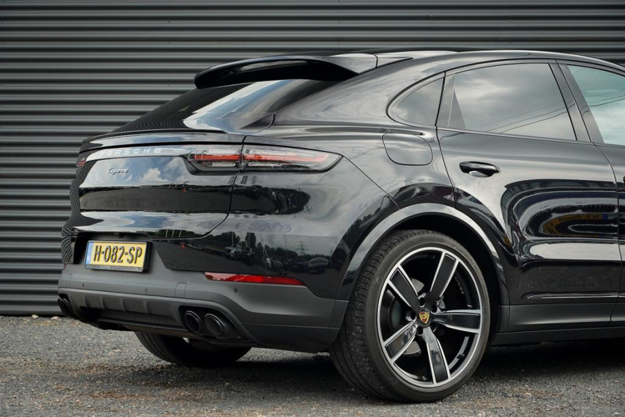 Porsche Cayenne Coupé 3.0 / Pano / 18-Voudig / NL Auto / Incl BTW / 22'' / Sportuitlaat