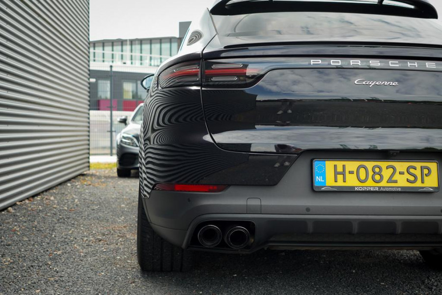 Porsche Cayenne Coupé 3.0 / Pano / 18-Voudig / NL Auto / Incl BTW / 22'' / Sportuitlaat