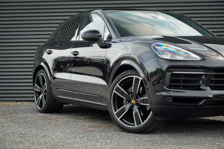 Porsche Cayenne Coupé 3.0 / Pano / 18-Voudig / NL Auto / Incl BTW / 22'' / Sportuitlaat