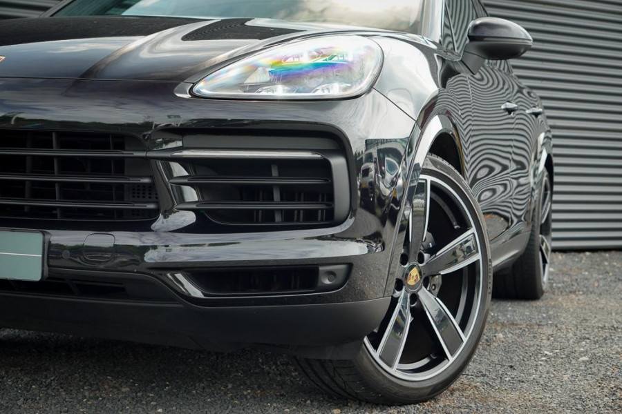 Porsche Cayenne Coupé 3.0 / Pano / 18-Voudig / NL Auto / Incl BTW / 22'' / Sportuitlaat