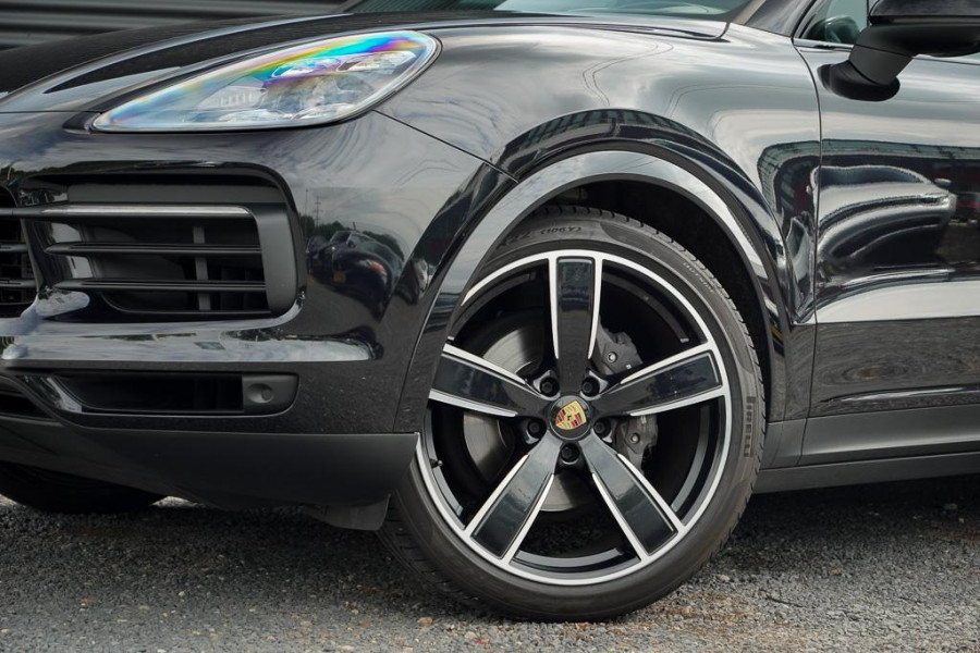 Porsche Cayenne Coupé 3.0 / Pano / 18-Voudig / NL Auto / Incl BTW / 22'' / Sportuitlaat