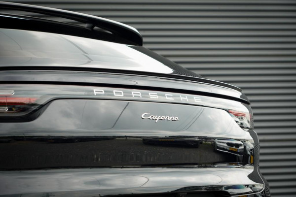 Porsche Cayenne Coupé 3.0 / Pano / 18-Voudig / NL Auto / Incl BTW / 22'' / Sportuitlaat