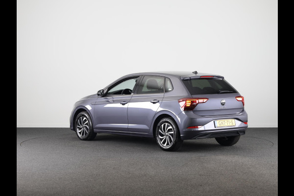Volkswagen Polo 1.0 TSI Life Edition 95 pk Automaat (DSG) | Verlengde garantie | Navigatie via App | Parkeersensoren achter | Achteruitrijcamera | Adaptieve cruise control |