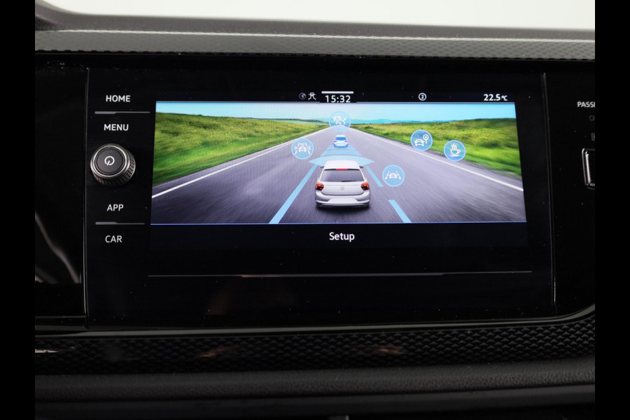 Volkswagen Polo 1.0 TSI Life Edition 95 pk Automaat (DSG) | Verlengde garantie | Navigatie via App | Parkeersensoren achter | Achteruitrijcamera | Adaptieve cruise control |