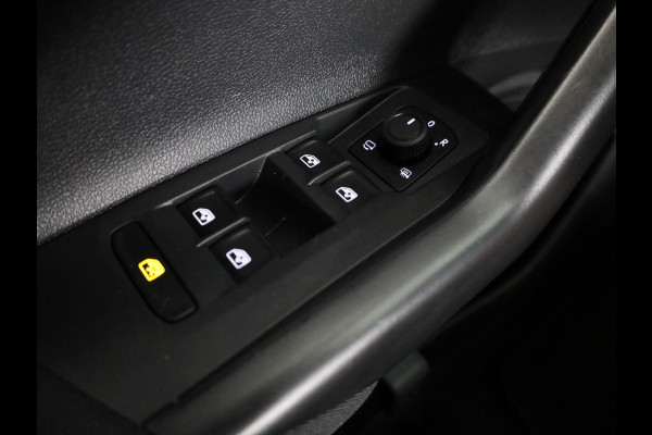 Volkswagen Polo 1.0 TSI Life Edition 95 pk Automaat (DSG) | Verlengde garantie | Navigatie via App | Parkeersensoren achter | Achteruitrijcamera | Adaptieve cruise control |