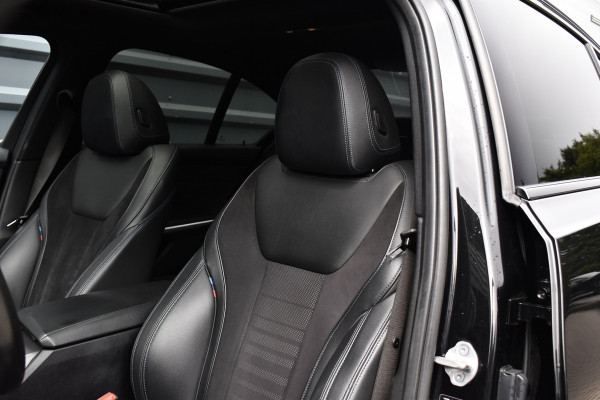 BMW 3 Serie 330e High Executive M Sport | Schuif/Kanteldak | ACC | Laser Light | Memory | Head-Up | Adaptief Onderstel |