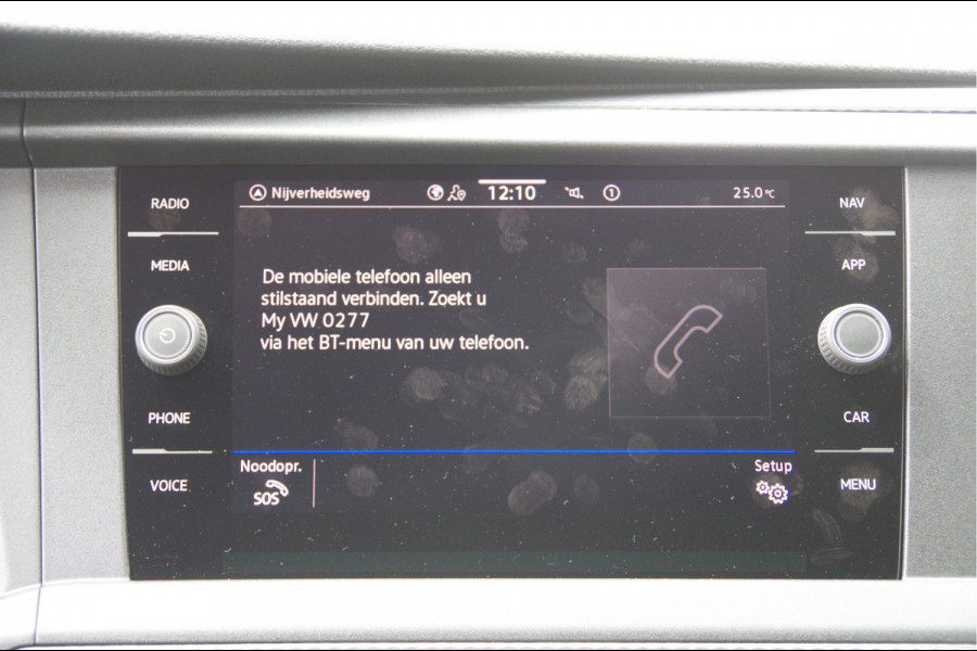 Volkswagen Transporter 2.0 TDI L2 30, 3-ZITS, 150PK AUT. LED, TREKHAAK, CAMERA, APPLE CARPLAY, STOELVERWARMING, STANDKACHEL, AIRCO