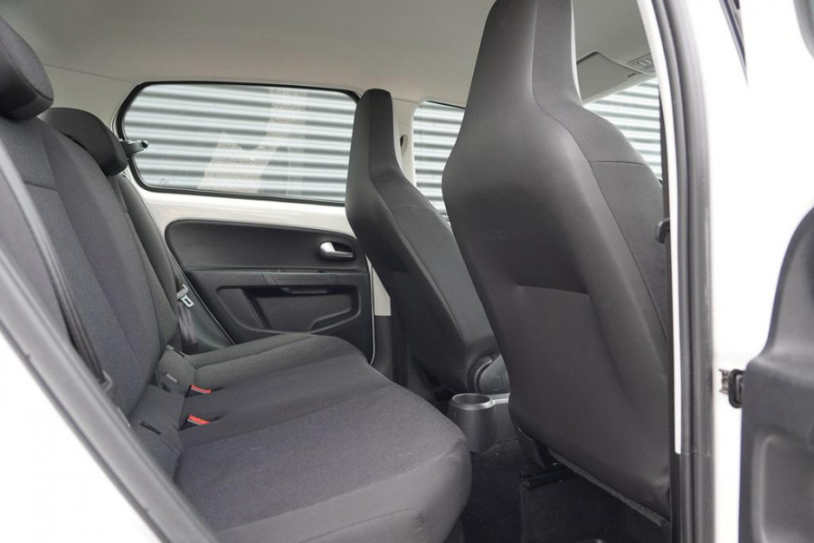 Volkswagen up! 1.0 BMT move up! / Winterpack / 5Drs / Stoelverwarming / AppConnect