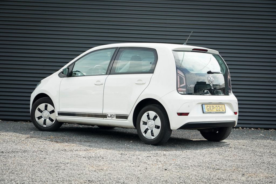 Volkswagen up! 1.0 BMT move up! / Winterpack / 5Drs / Stoelverwarming / AppConnect