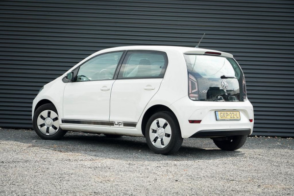 Volkswagen up! 1.0 BMT move up! / Winterpack / 5Drs / Stoelverwarming / AppConnect