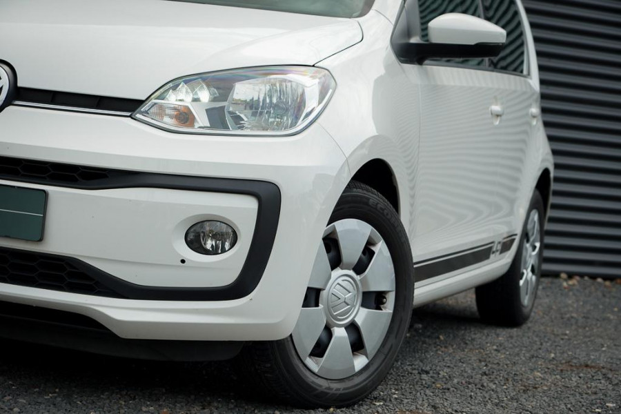 Volkswagen up! 1.0 BMT move up! / Winterpack / 5Drs / Stoelverwarming / AppConnect