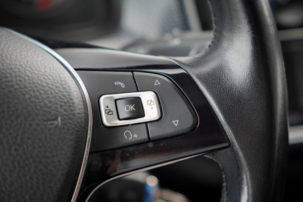 Volkswagen up! 1.0 BMT move up! / Winterpack / 5Drs / Stoelverwarming / AppConnect