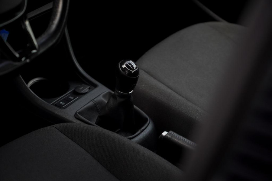 Volkswagen up! 1.0 BMT move up! / Winterpack / 5Drs / Stoelverwarming / AppConnect