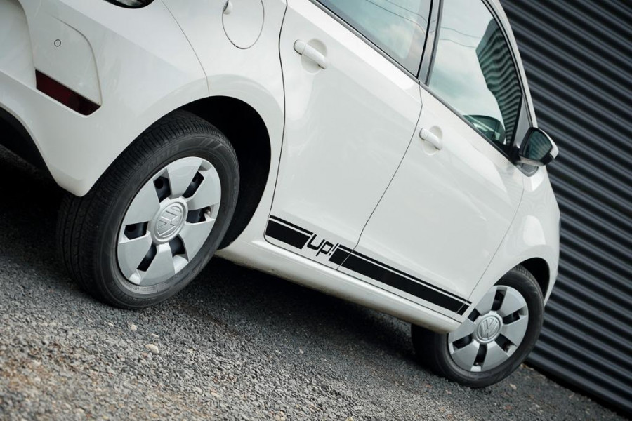 Volkswagen up! 1.0 BMT move up! / Winterpack / 5Drs / Stoelverwarming / AppConnect