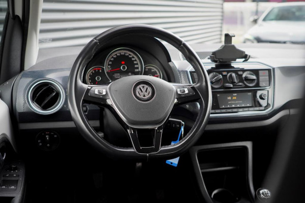 Volkswagen up! 1.0 BMT move up! / Winterpack / 5Drs / Stoelverwarming / AppConnect