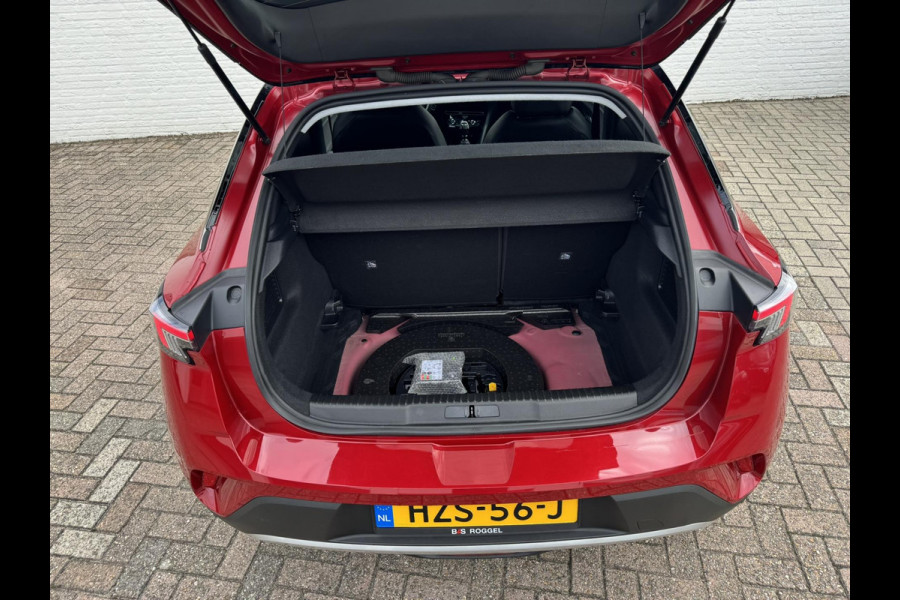 Opel Mokka 1.2 Turbo Business Elegance Adaptive cruise Climate control Stoel- en stuurverwarming Apple / Android parkeersensoren
