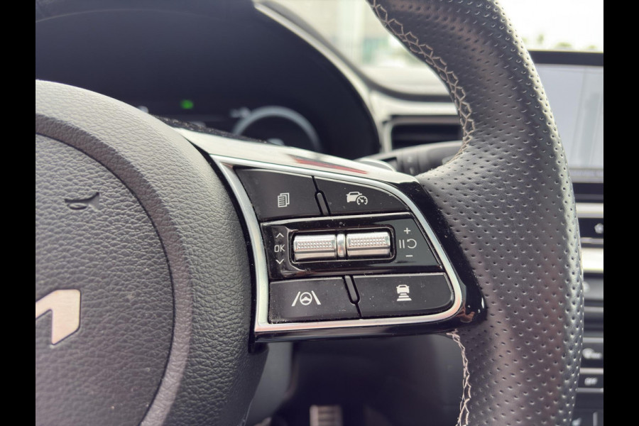 Kia Ceed Sportswagon 1.5 T-GDi GT-Line Automaat | Stoelverwarming | Sportstuur | Schuif/Kanteldak | LED | Elektr. Achterklep |