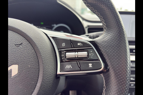 Kia Ceed Sportswagon 1.5 T-GDi GT-Line Automaat | Stoelverwarming | Sportstuur | Schuif/Kanteldak | LED | Elektr. Achterklep |