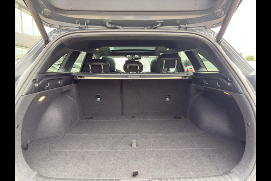 Kia Ceed Sportswagon 1.5 T-GDi GT-Line Automaat | Stoelverwarming | Sportstuur | Schuif/Kanteldak | LED | Elektr. Achterklep |