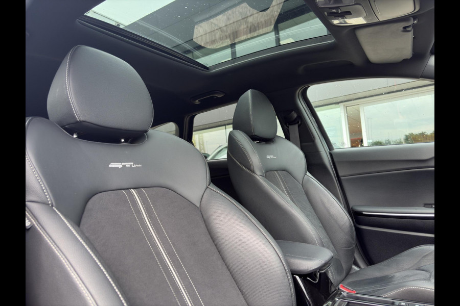 Kia Ceed Sportswagon 1.5 T-GDi GT-Line Automaat | Stoelverwarming | Sportstuur | Schuif/Kanteldak | LED | Elektr. Achterklep |