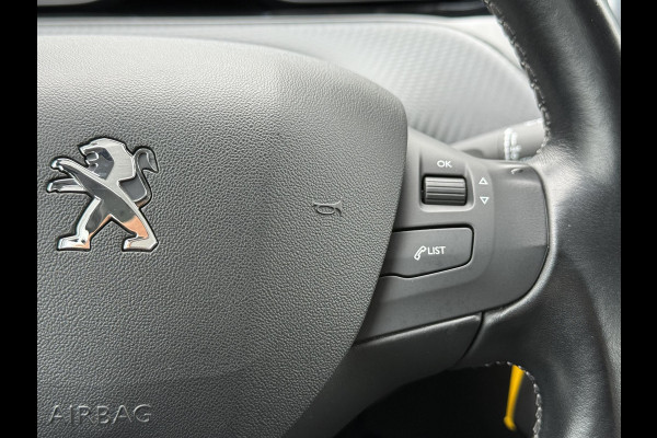 Peugeot 2008 1.2 PureTech Allure 2e Eigenaar,Navi,Aaple Carplay,Clima,Cruise,Trekhaak,APK tot 04-2026