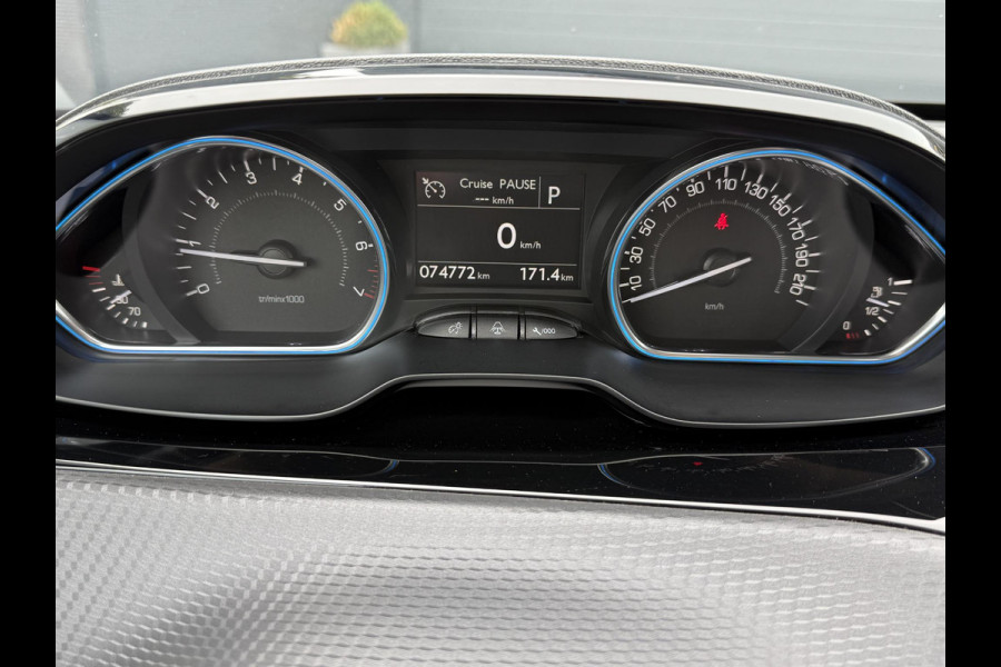 Peugeot 2008 1.2 PureTech Allure 2e Eigenaar,Navi,Aaple Carplay,Clima,Cruise,Trekhaak,APK tot 04-2026