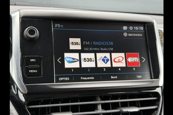 Peugeot 2008 1.2 PureTech Allure 2e Eigenaar,Navi,Aaple Carplay,Clima,Cruise,Trekhaak,APK tot 04-2026