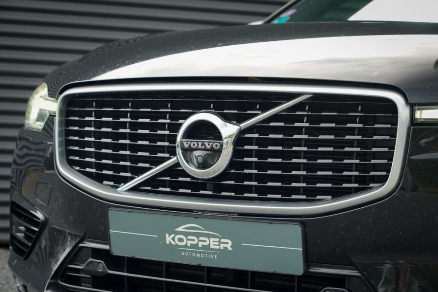 Volvo XC60 2.0 T8 Twin Engine AWD R-Design / Pano / Trekhaak / BowersWilkins / 21'' / Intellisafe