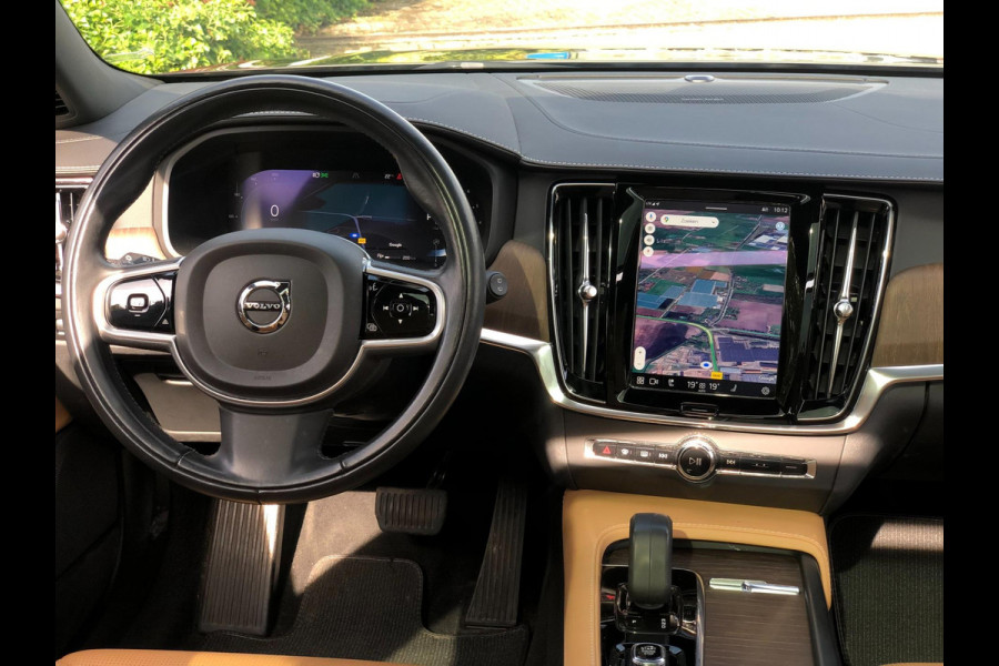 Volvo V90 Cross Country 2.0 B5 AWD Pro | Pano, Stoel+Stuurverw, Ventilatie, Leder, 360 Camera, Navi, 21'' LMV | Dealeronderhouden|