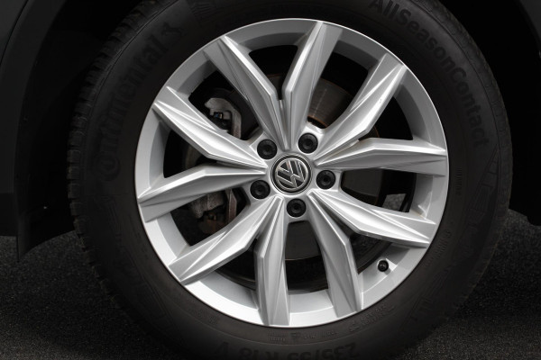 Volkswagen Tiguan Allspace 1.5 TSI DSG High-Line 7p. | Navigatie | Climate Control | Lichtmetalen velgen | Electrische Achterklep | DAB | Led | Stoelverwarming