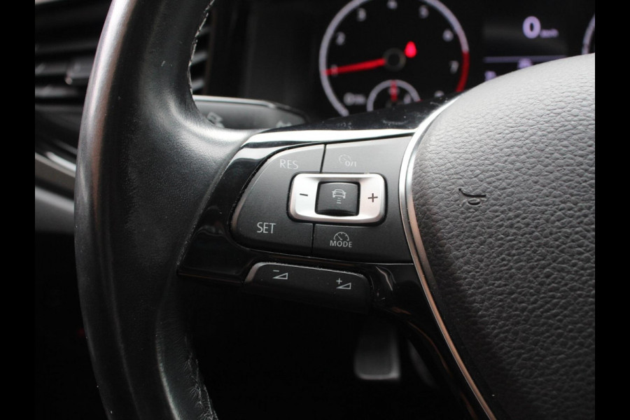 Volkswagen Polo 1.0 TSI Comfortline | Navigatie | Cruise control | Apple Carplay / Android Auto |