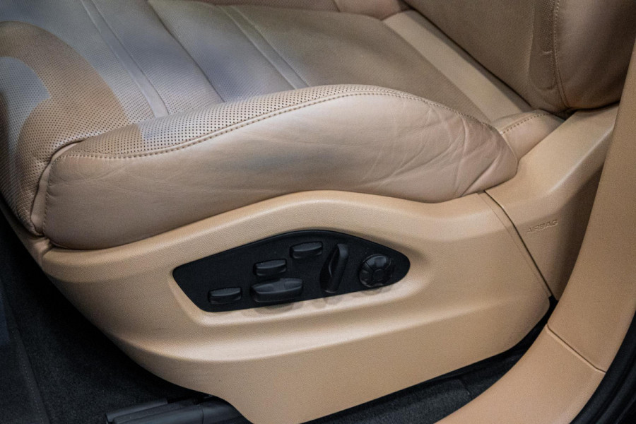 Porsche Cayenne Coupé 3.0 E-Hybrid Platinum Edition *Sport-Design / Porsche-Approved / BOSE / Panorama / Stoelventilatie / Soft-Close / 18-Wegs / PASM*