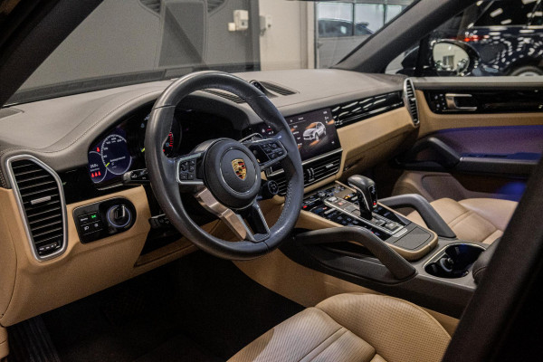 Porsche Cayenne Coupé 3.0 E-Hybrid Platinum Edition *Sport-Design / Porsche-Approved / BOSE / Panorama / Stoelventilatie / Soft-Close / 18-Wegs / PASM*