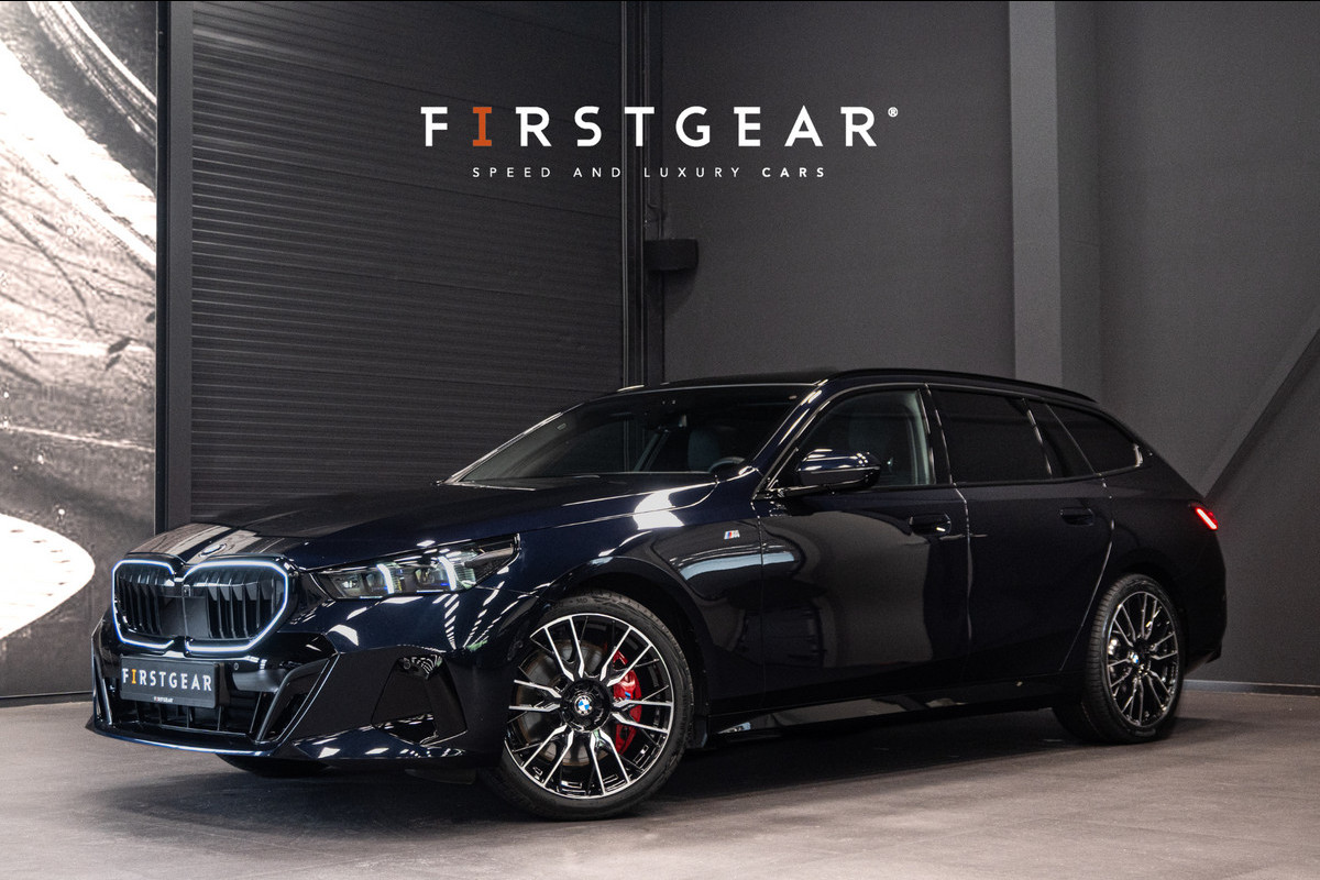 BMW 5 Serie Touring 540d xDrive *M-Sport Pro / Bowers & Wilkins / Panorama / Actieve-Stoelventilatie / Standverwarming / Surround-View* BMW 5 Serie Touring 540d xDrive *M-Sport Pro / Bowers & Wilkins / Panorama / Actieve-Stoelventilatie / Standverwarming / Surround-View*