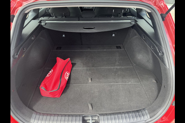 Kia Ceed Sportswagon 1.4 T-GDi DynamicLine |Trekhaak | Navigatie | Achteruitrijcamera |