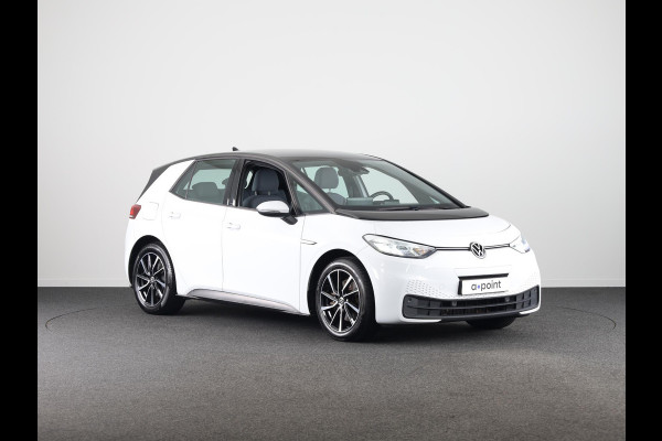 Volkswagen ID.3 Pure 45 kWh 150PK | Navigatie | Parkeersensoren | Led koplampen