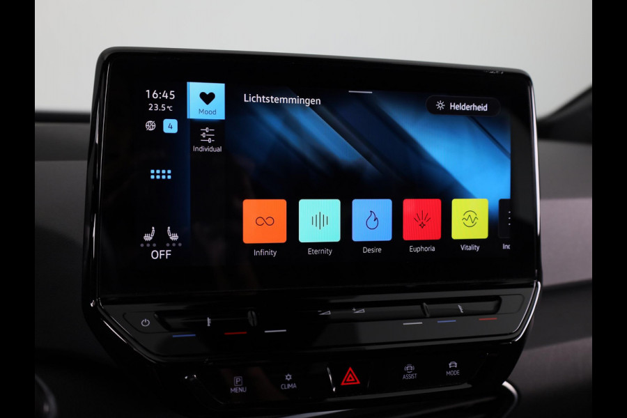 Volkswagen ID.3 Pure 45 kWh 150PK | Navigatie | Parkeersensoren | Led koplampen