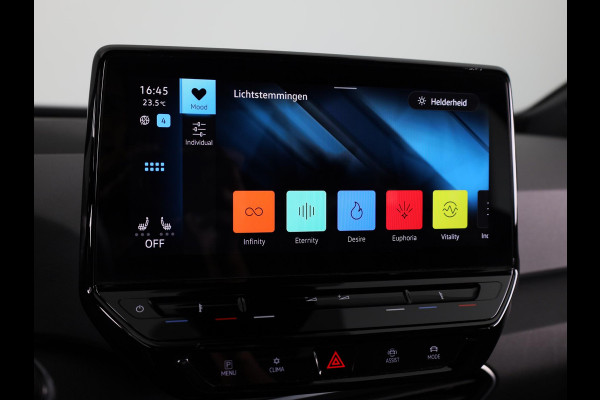 Volkswagen ID.3 Pure 45 kWh 150PK | Navigatie | Parkeersensoren | Led koplampen